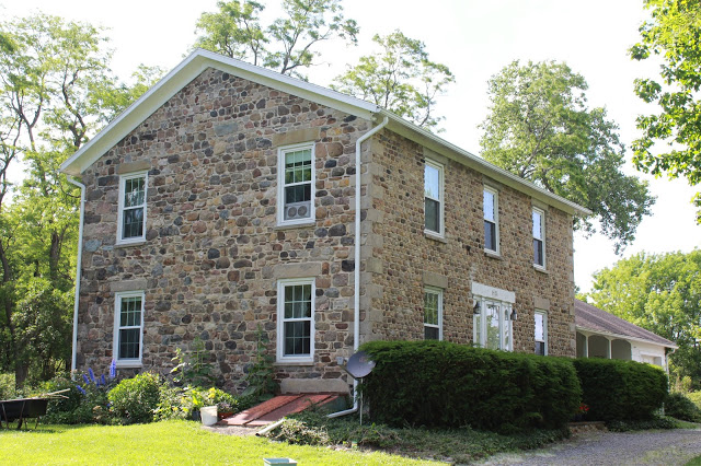 Middlebury 853 E. Bethany Road 1